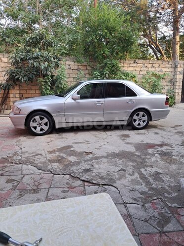 Mercedes C 230 1999, 269,935 km - 2.3 l - Bakı