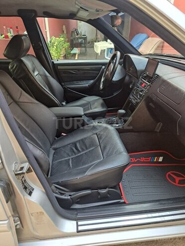 Mercedes C 230 1999, 269,935 km - 2.3 l - Bakı