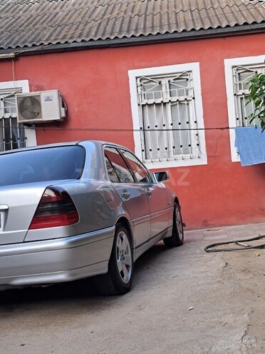 Mercedes C 230 1999, 269,935 km - 2.3 l - Bakı