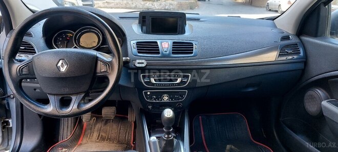 Renault Megane 2011, 288,000 km - 1.5 l - Bakı