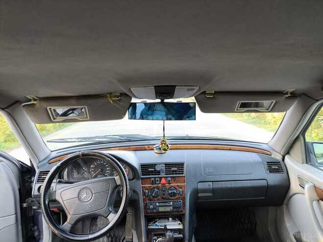 Mercedes C 220 2000, 443,000 km - 2.2 l - Bakı