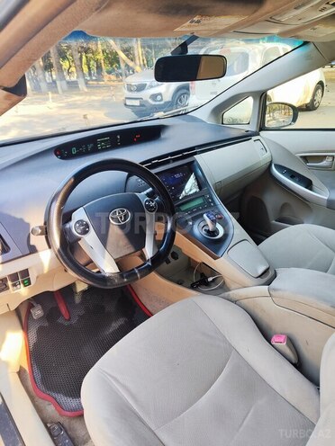 Toyota Prius 2011, 278,000 km - 1.8 l - Bakı