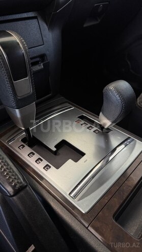 Mitsubishi Pajero 2010, 207,000 km - 3.5 л - Bakı