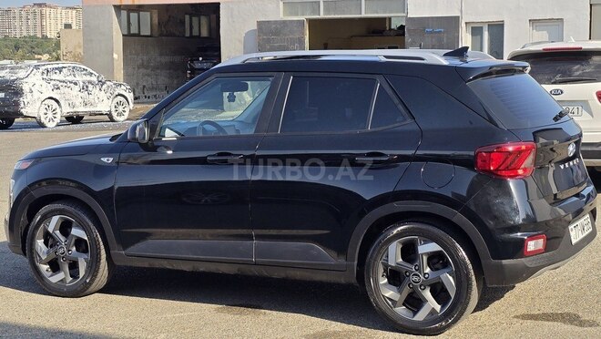 Hyundai Venue 2022, 29,985 km - 1.6 l - Bakı