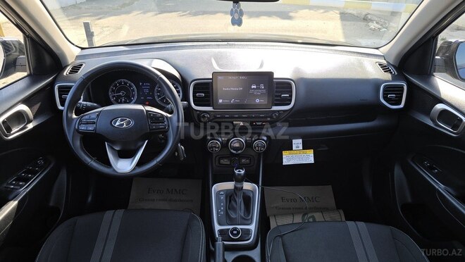 Hyundai Venue 2022, 29,985 km - 1.6 l - Bakı