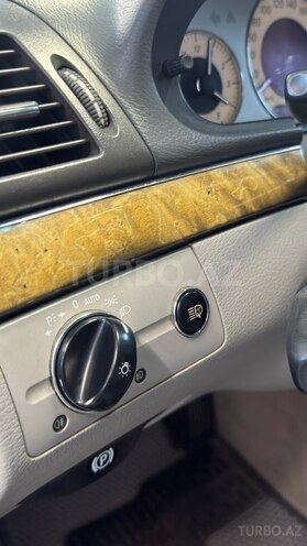 Mercedes E 260 2006, 270,000 km - 2.6 l - Bakı