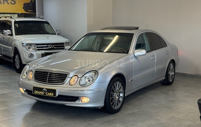 Mercedes E 260 2006, 270,000 km - 2.6 l - Bakı