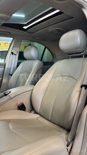 Mercedes E 260 2006, 270,000 km - 2.6 l - Bakı
