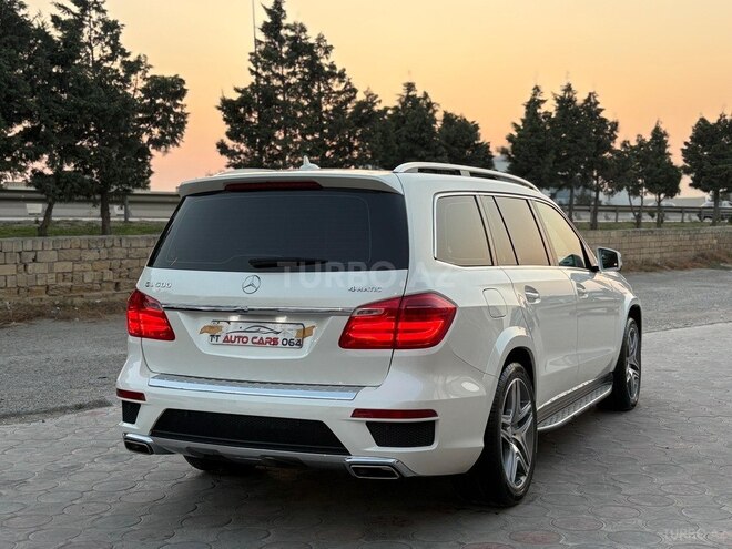 Mercedes GL 500 4MATIC 2015, 178,250 km - 4.7 l - Sumqayıt