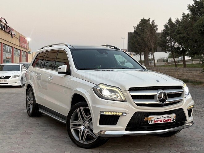 Mercedes GL 500 4MATIC 2015, 178,250 km - 4.7 l - Sumqayıt