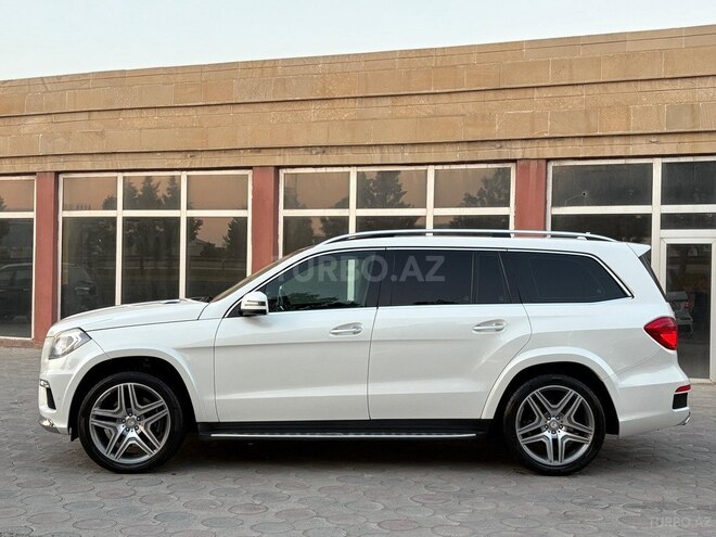 Mercedes GL 500 4MATIC 2015, 178,250 km - 4.7 l - Sumqayıt