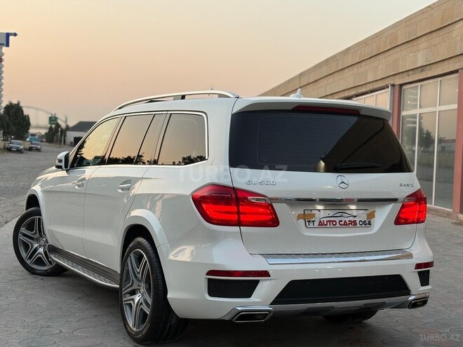 Mercedes GL 500 4MATIC 2015, 178,250 km - 4.7 l - Sumqayıt