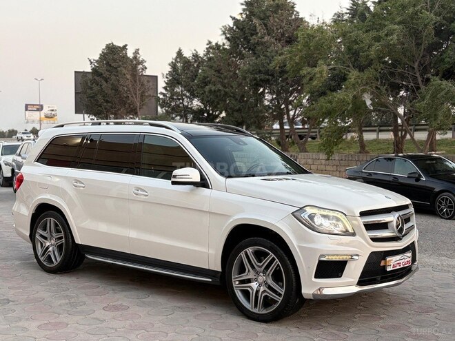 Mercedes GL 500 4MATIC 2015, 178,250 km - 4.7 l - Sumqayıt