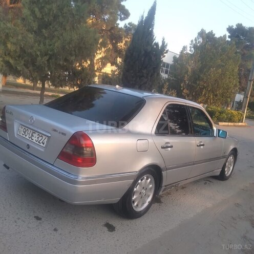 Mercedes C 220 1995, 263,200 km - 2.2 л - Salyan