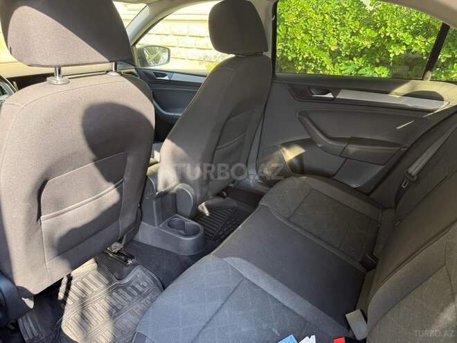 Volkswagen Polo 2020, 45,000 km - 1.6 l - Bakı