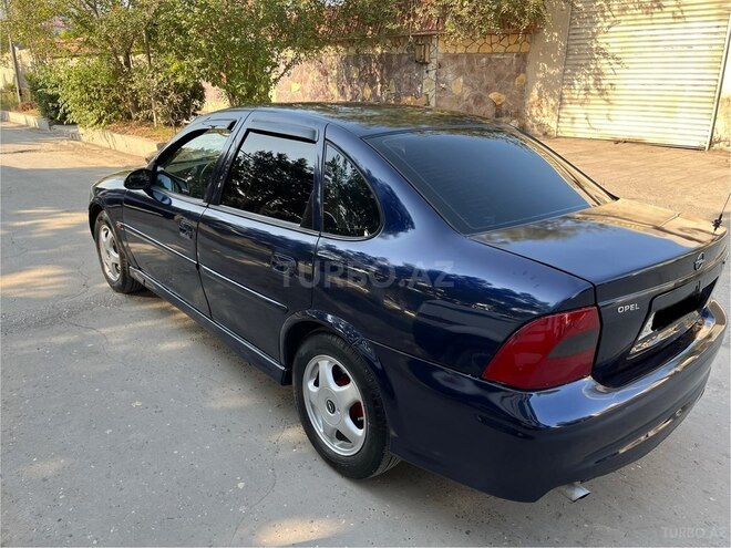 Opel Vectra 2000, 357,000 km - 1.8 l - Sumqayıt