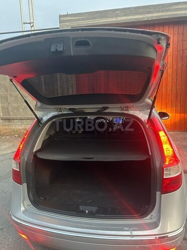 Hyundai i30 2008, 233,000 km - 1.6 l - Bakı
