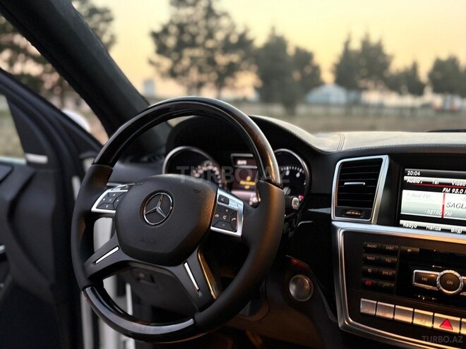 Mercedes GL 500 4MATIC 2015, 178,250 km - 4.7 l - Sumqayıt
