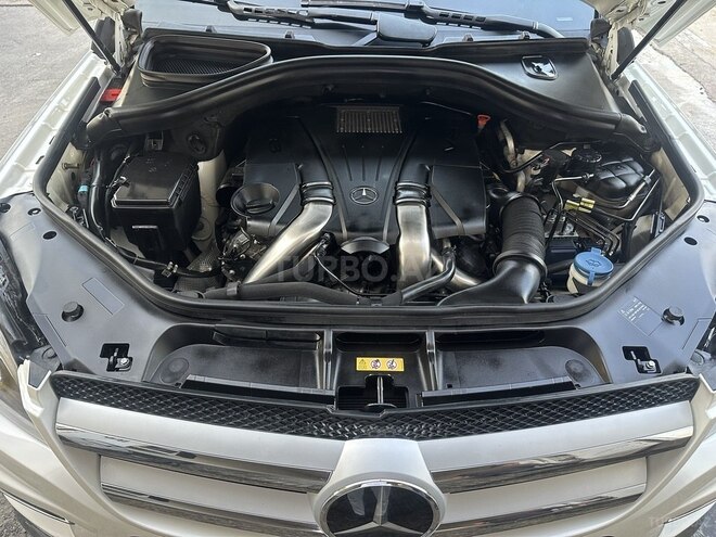 Mercedes GL 500 4MATIC 2015, 178,250 km - 4.7 l - Sumqayıt