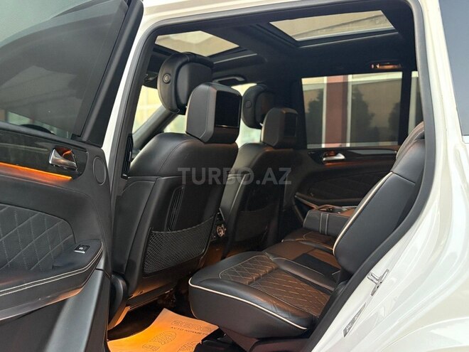 Mercedes GL 500 4MATIC 2015, 178,250 km - 4.7 l - Sumqayıt