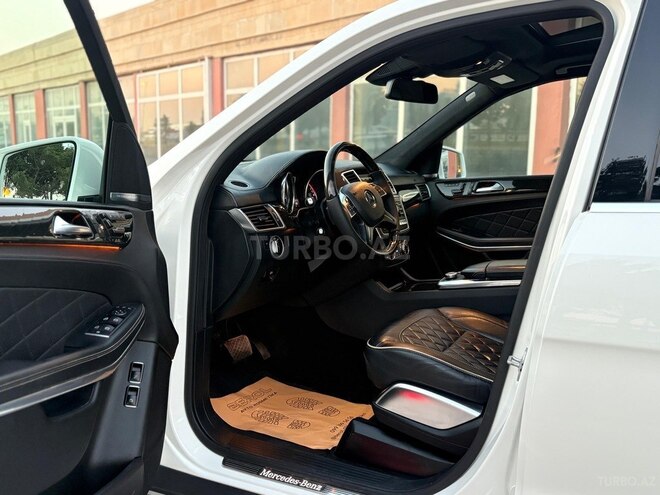 Mercedes GL 500 4MATIC 2015, 178,250 km - 4.7 l - Sumqayıt