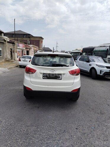 Hyundai ix35 2010, 355,000 km - 2.0 l - Bakı
