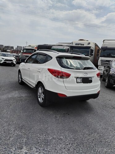 Hyundai ix35 2010, 355,000 km - 2.0 l - Bakı