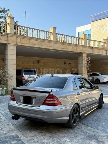 Mercedes C 230 2005, 295,000 km - 2.5 л - Bakı