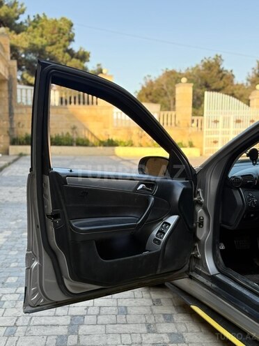 Mercedes C 230 2005, 295,000 km - 2.5 л - Bakı