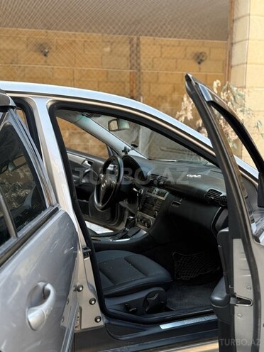 Mercedes C 230 2005, 295,000 km - 2.5 л - Bakı