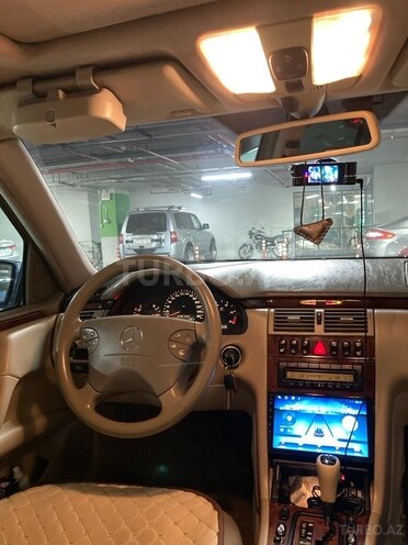 Mercedes E 220 1999, 334,000 km - 2.2 l - Bakı
