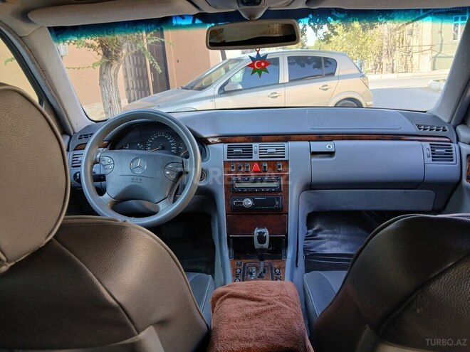 Mercedes E 220 2000, 333,333 km - 2.2 l - Yevlax
