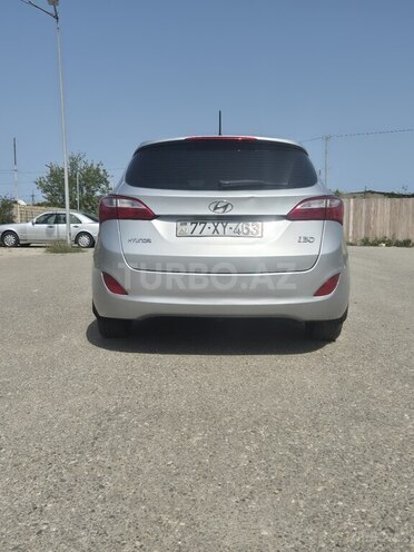 Hyundai i30 2013, 322,000 km - 1.6 л - Bakı