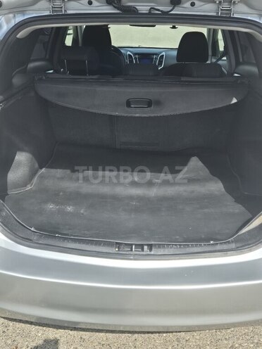 Hyundai i30 2013, 322,000 km - 1.6 л - Bakı
