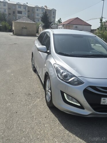 Hyundai i30 2013, 322,000 km - 1.6 л - Bakı