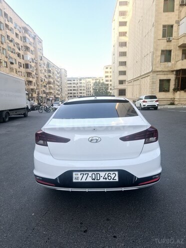 Hyundai Elantra 2020, 123,200 km - 2.0 л - Bakı