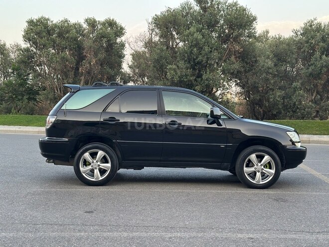 Lexus RX 300 2002, 230,000 km - 3.0 l - Bakı