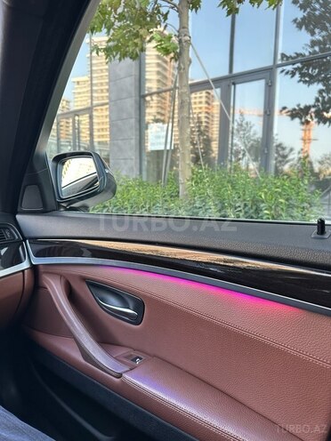 BMW 528 2015, 211,000 km - 2.0 l - Bakı