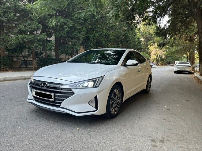 Hyundai Elantra 2020, 118,400 km - 2.0 l - Bakı