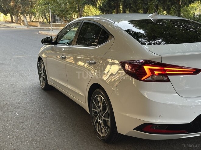 Hyundai Elantra 2020, 118,400 km - 2.0 l - Bakı