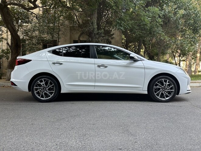 Hyundai Elantra 2020, 118,400 km - 2.0 l - Bakı