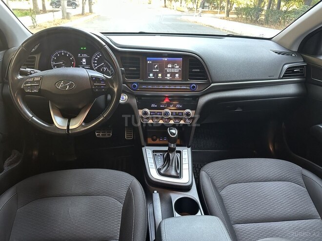Hyundai Elantra 2020, 118,400 km - 2.0 l - Bakı
