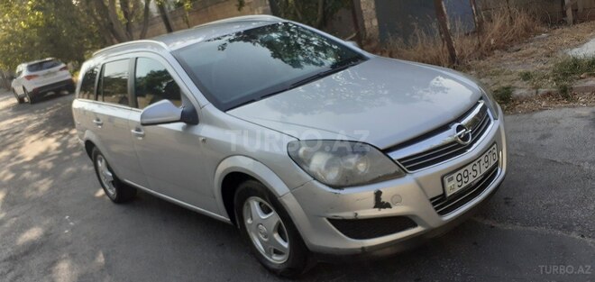 Opel Astra 2010, 235,000 km - 1.7 l - Bakı