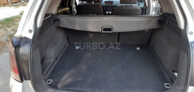 Opel Astra 2010, 235,000 km - 1.7 l - Bakı