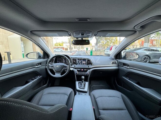 Hyundai Elantra 2016, 176,293 km - 2.0 l - Bakı