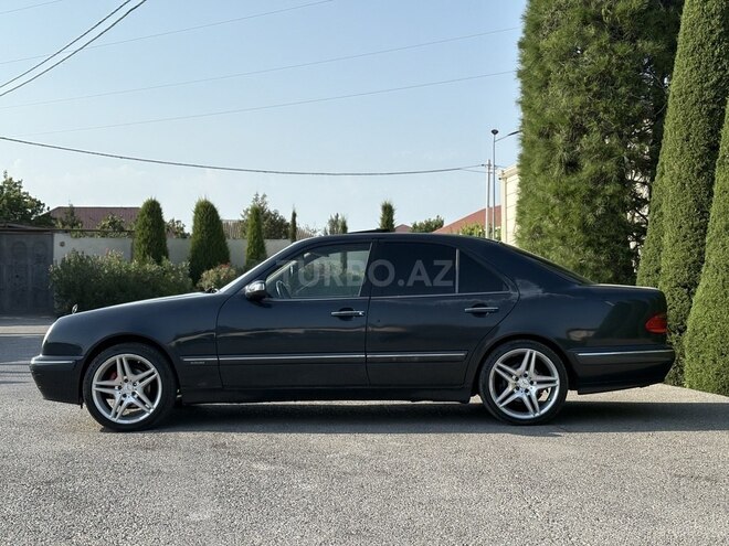 Mercedes E 260 2000, 400,000 km - 2.6 l - Bakı