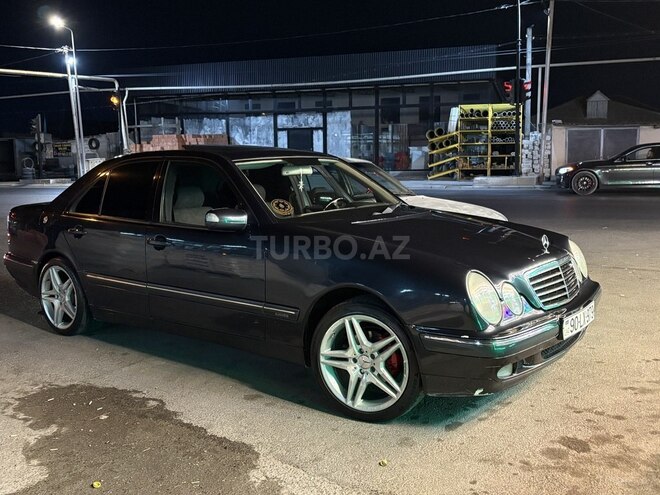 Mercedes E 260 2000, 400,000 km - 2.6 l - Bakı