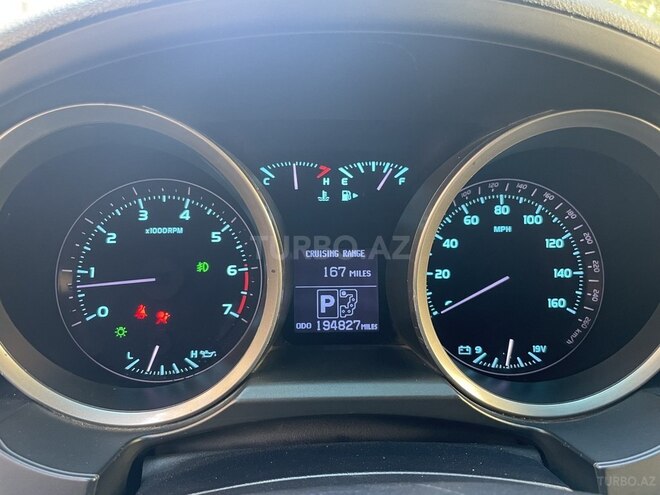 Toyota Land Cruiser 2008, 313,544 km - 5.7 l - Bakı