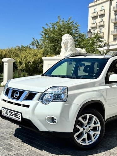 Nissan X-Trail 2013, 120,000 km - 2.5 l - Bakı