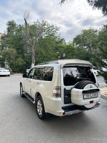 Mitsubishi Pajero 2013, 125,000 km - 3.5 l - Bakı